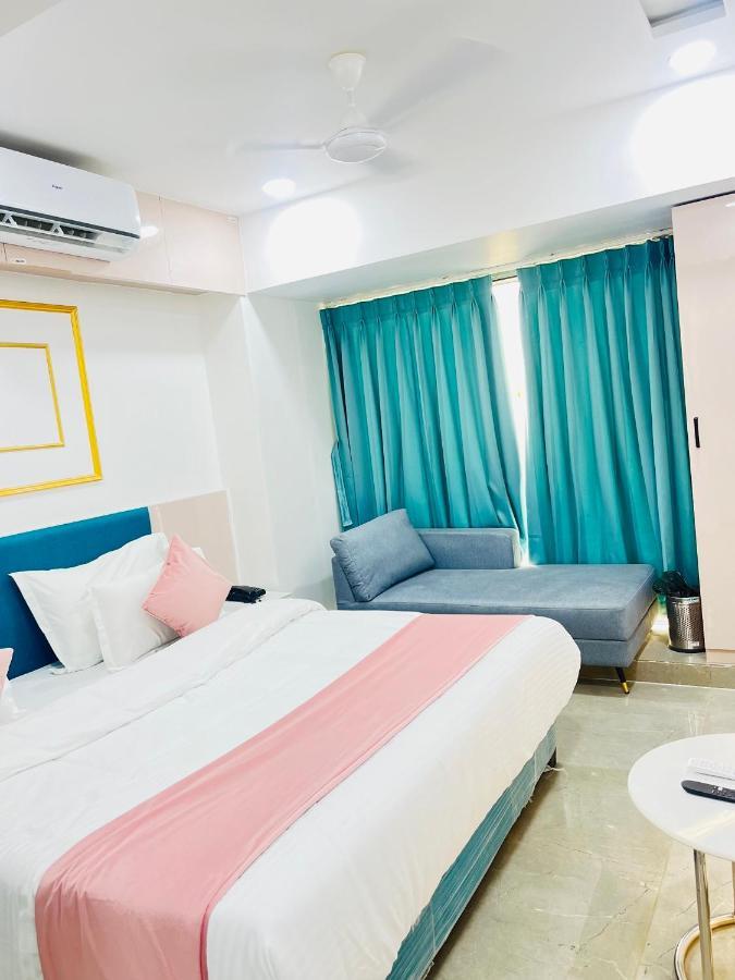 Hotel The Vital Surat Exterior photo